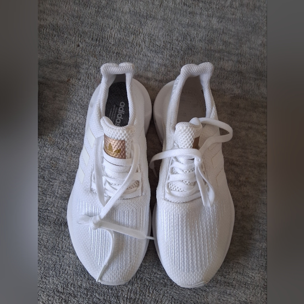 Adidas White and Gold Sneakers